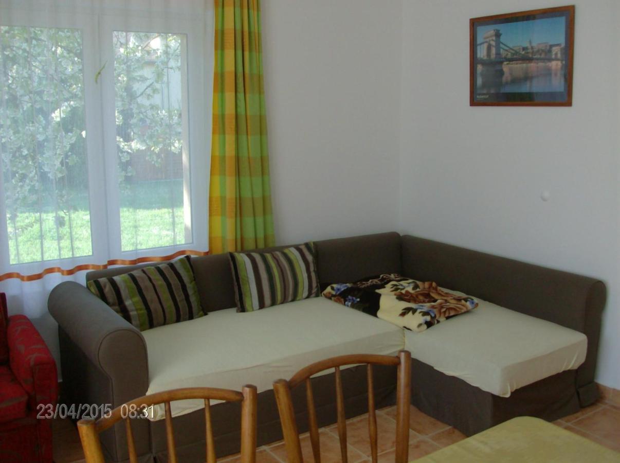 Magnolia Apartman Heviz Bagian luar foto